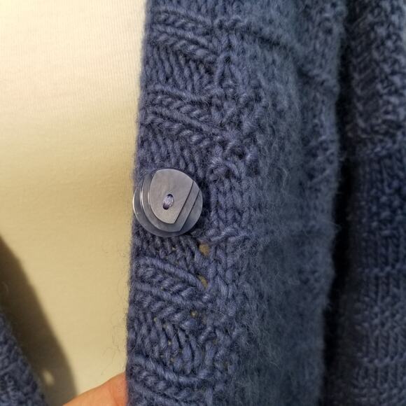 Aran Style Womens Cardigan Sweater Blue Wool Chunky Knit Long Pockets Fits Sz L - Picture 8 of 13